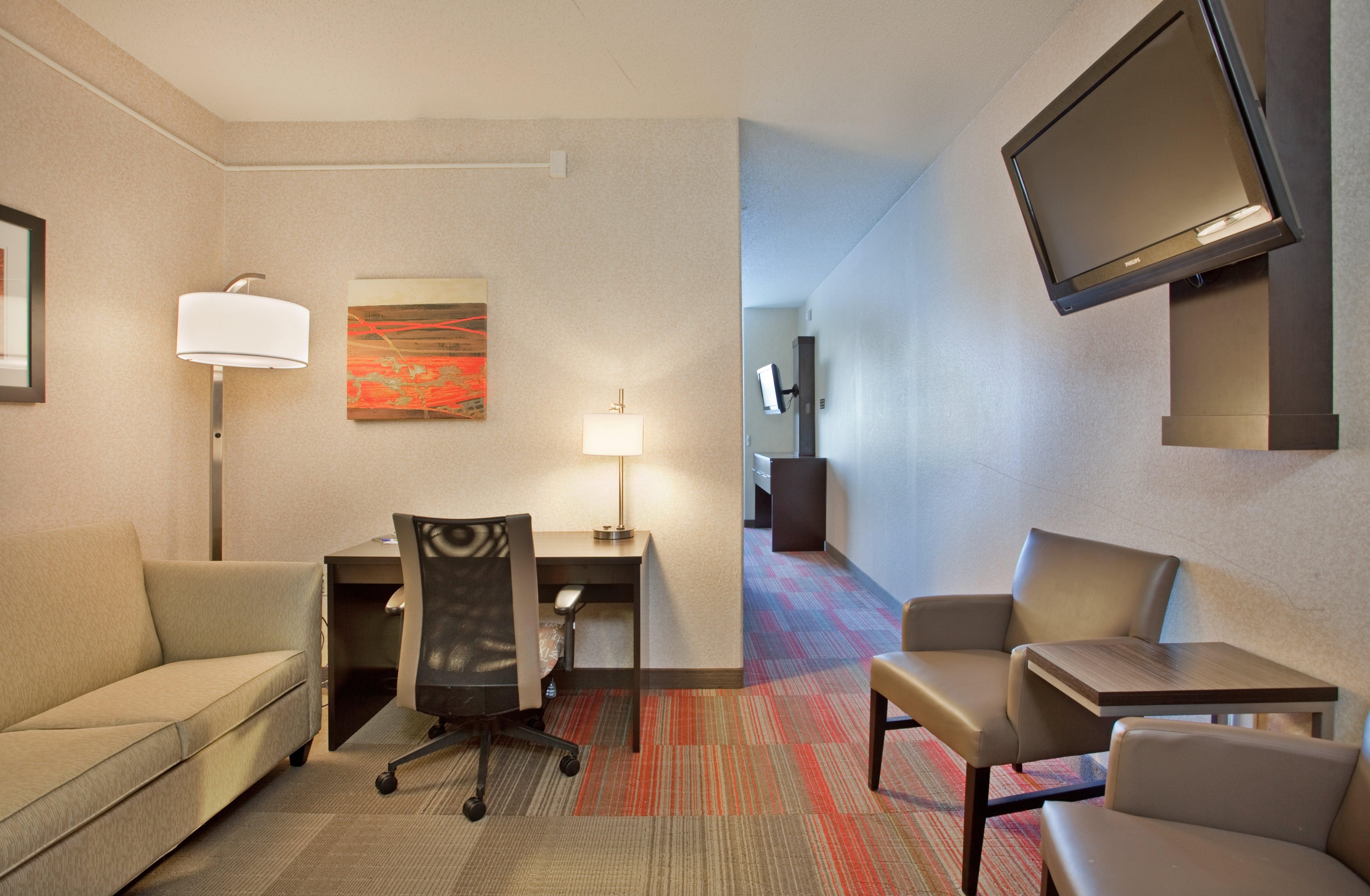 Holiday Inn Express Hotel & Suites Beatrice By Ihg Exterior foto